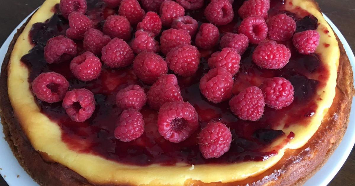 CHEESECAKE CON FRUTTI DI BOSCO è un ricetta creata dall ...