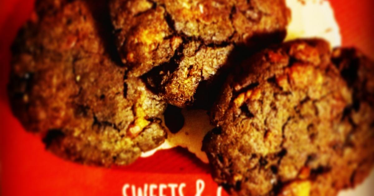 Bittersweet Simphonies ( Cookies "dolci&amari" al cardamomo, albicocche