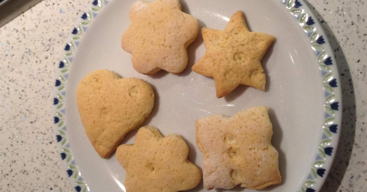 Biscotti al latte è un ricetta creata dall'utente stan ...