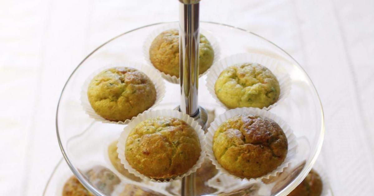 MUFFINS CON PECORINO E ZUCCHINE è un ricetta creata dall&amp;#39;utente ...