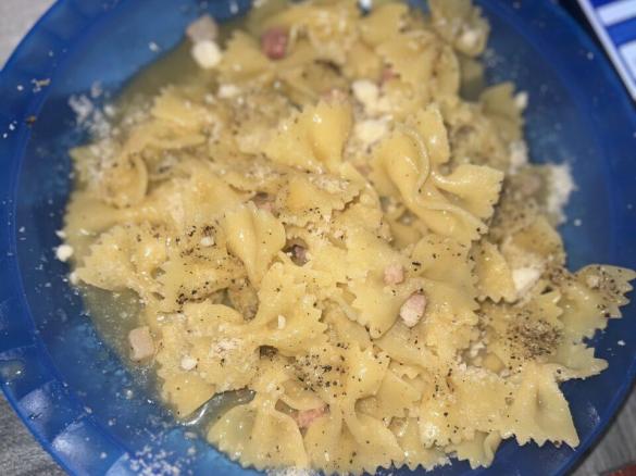 Farfalle alla Carbonara