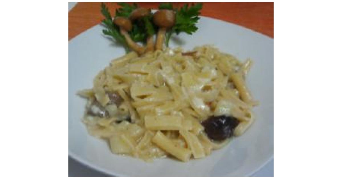 Pasta e patate con funghi porcini e provola "me gusta Madrid" Team