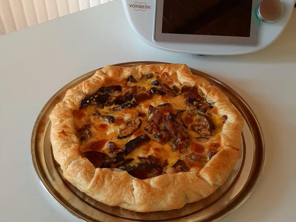 Torta salata di melanzane