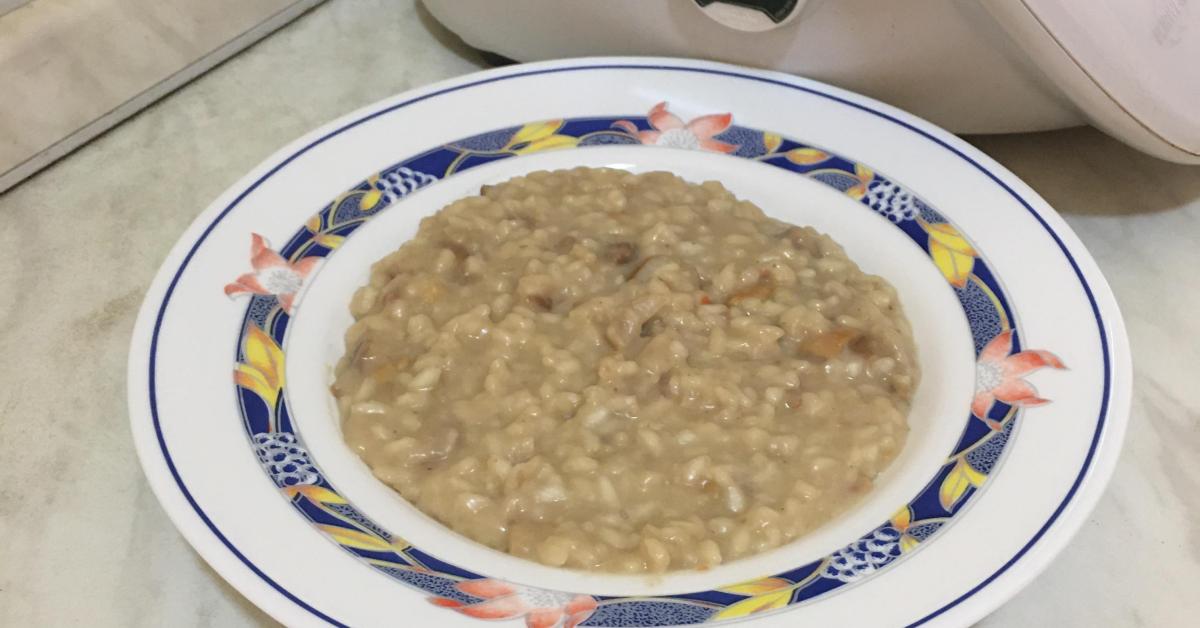 Risotto ai funghi porcini e castagne è un ricetta creata dall'utente