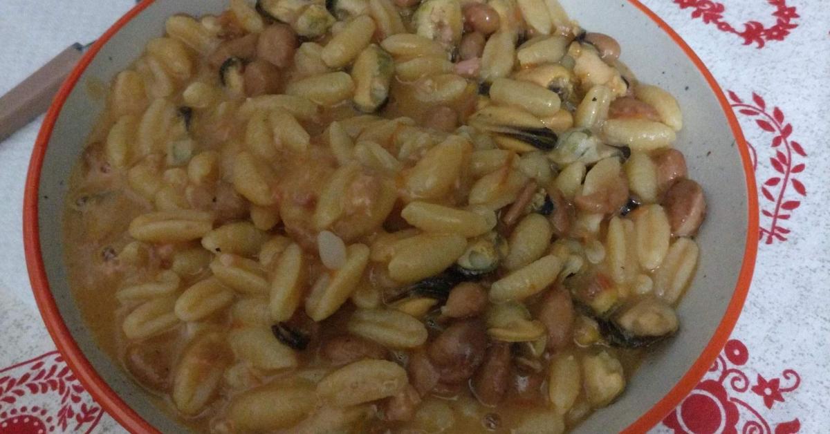 Pasta fagioli e cozze TM5 è un ricetta creata dall\u0027utente DEBB. Questa ricetta Bimby® potrebbe quindi non essere stata testata, la troverai nella categoria